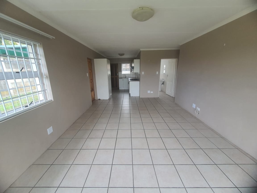 To Let 3 Bedroom Property for Rent in Cambridge West Eastern Cape
